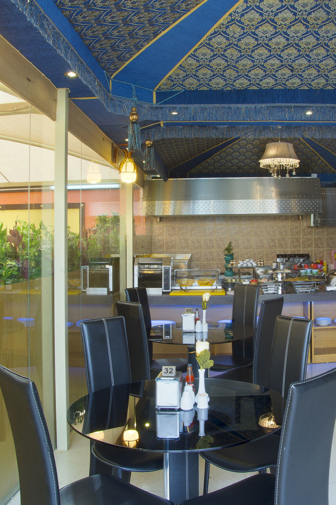 Al Farhan Hotel Suites - Al Salam Riyadh Bagian luar foto